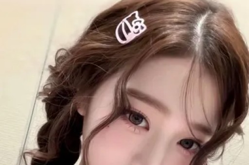 【庐小苑带您追剧】网红父母互撕夺子 法理情理如何裁判